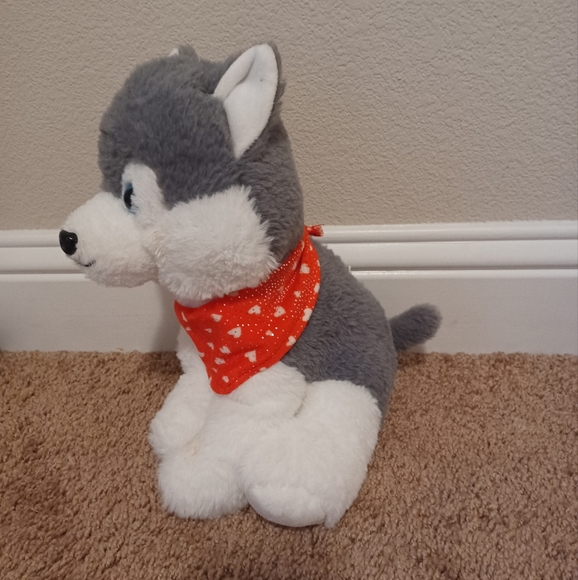 Small dog stuffy with heart bandana around neck - Picture 2 of 4
